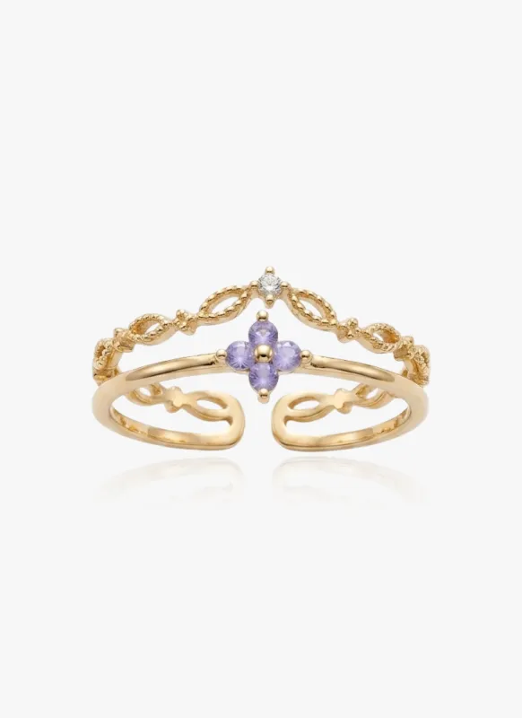 Dainty Flower Crown Ring made by Regina jewelry