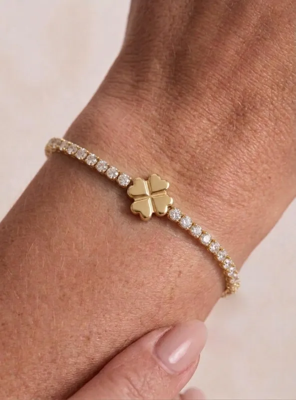 Lucky Clover Tennis Bracelet made by Regina jewelry