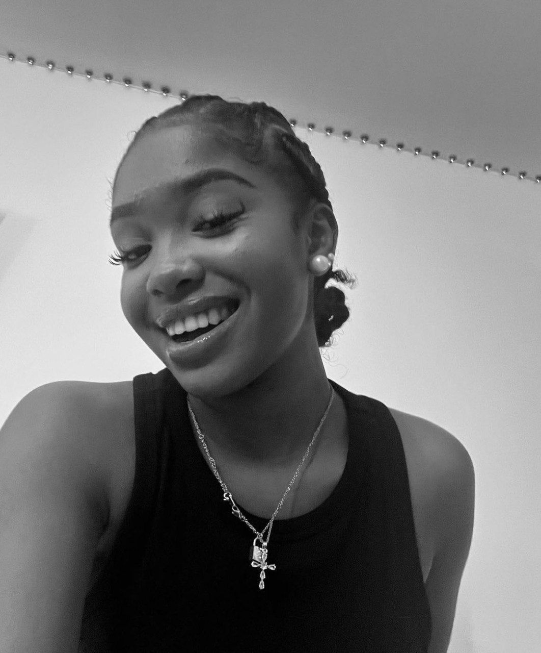 Perfect Cross sold by Regina jewelry product image thumbnail 9