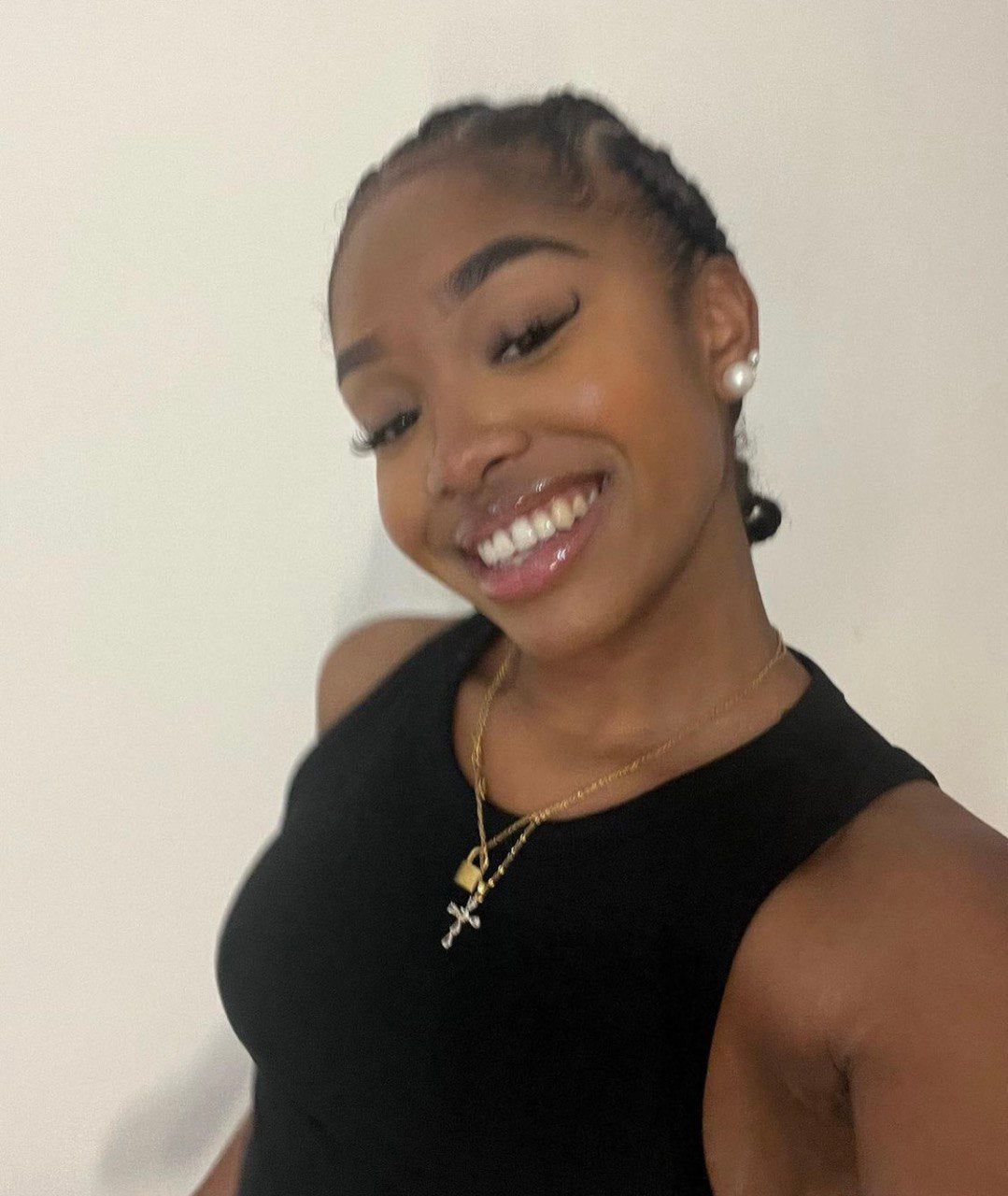 Perfect Cross sold by Regina jewelry product image thumbnail 5