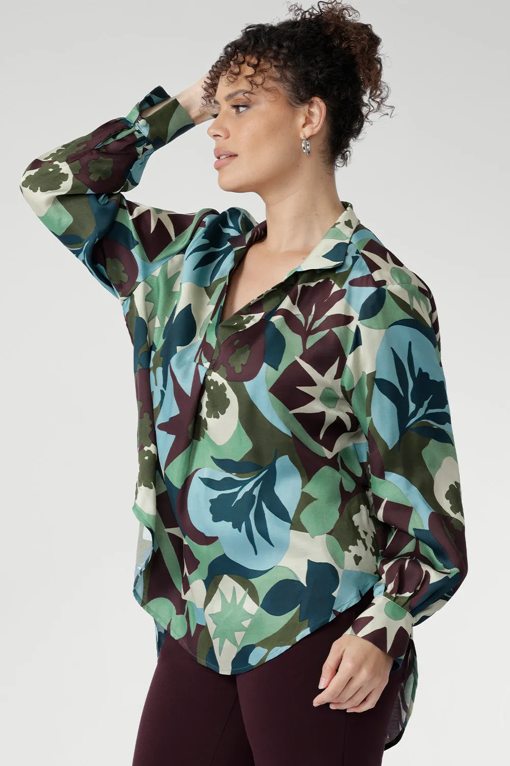 Ellis Shirt in Scandi Abstract sold by Leina & Fleur product image thumbnail 2