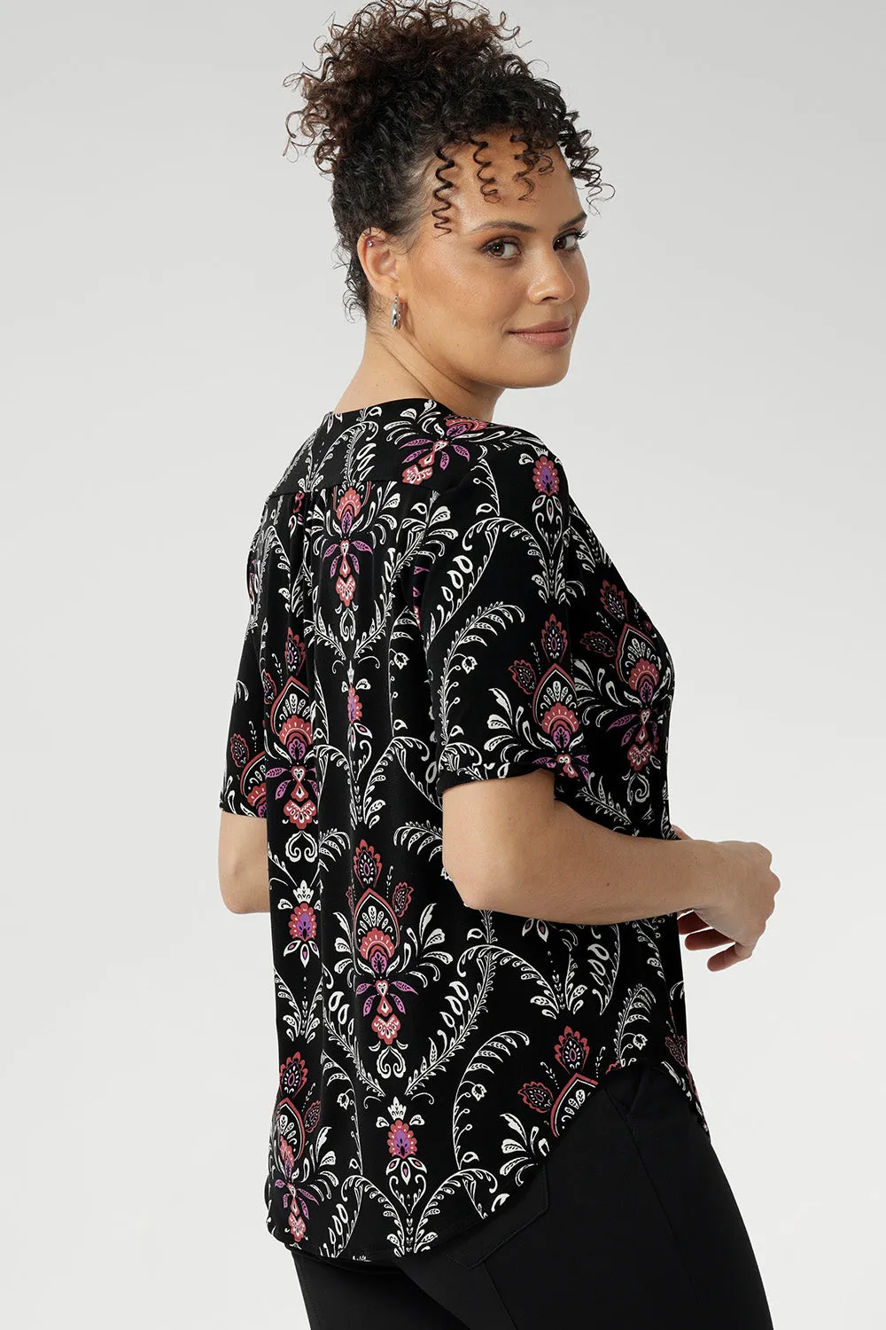 Kodi Top with Elbow Sleeve in Subtle Paisley sold by Leina & Fleur product image thumbnail 3