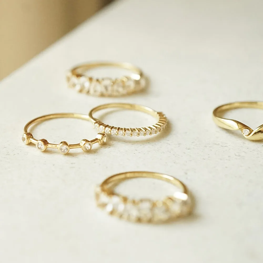 Estée Lalonde Fine Pavé Ring 14ct Solid Gold sold by Daisy Jewellery product image thumbnail 5