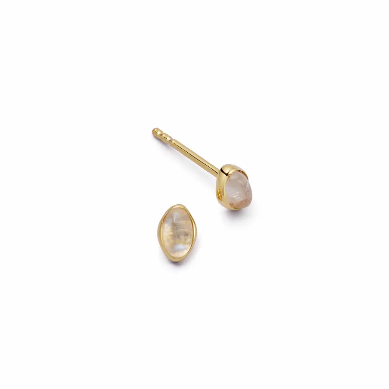 Moonstone Oval Stud Earrings 18ct Gold Plate made by Daisy Jewellery