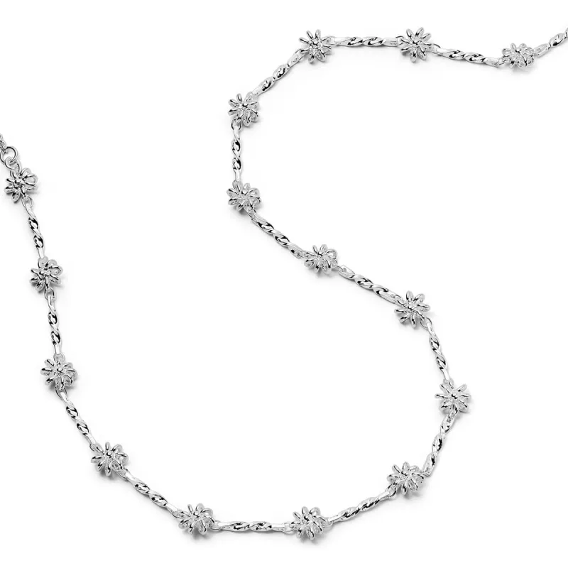Daisy Chain Twist Necklace Silver Plate made by Daisy Jewellery