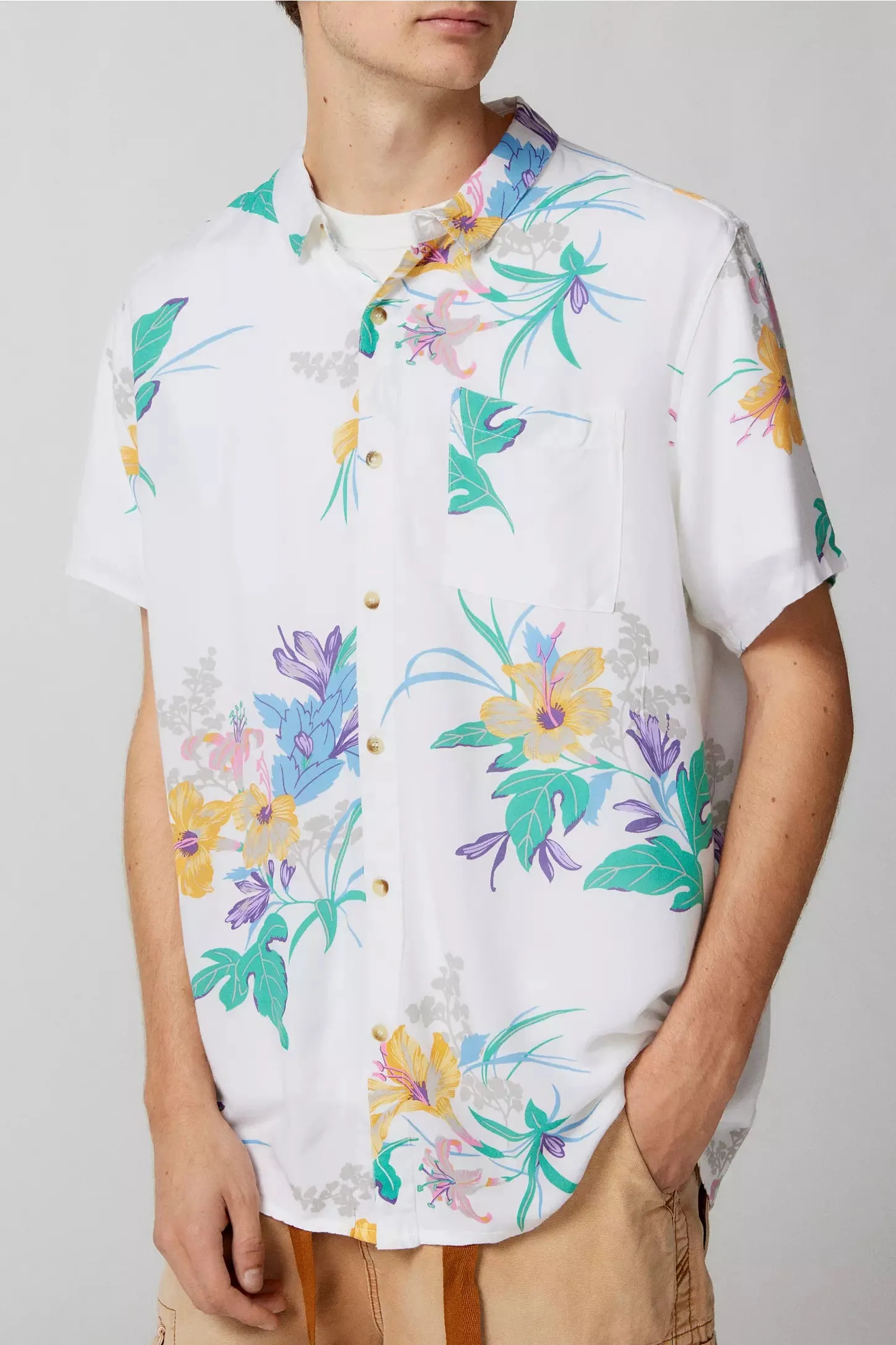 Bon Shirt Beer Garden sold by Plenty product image thumbnail 2