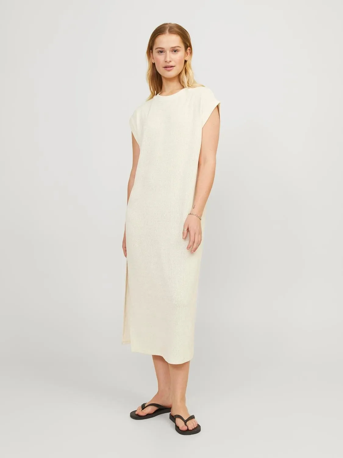Vera Relax Dress sold by Plenty