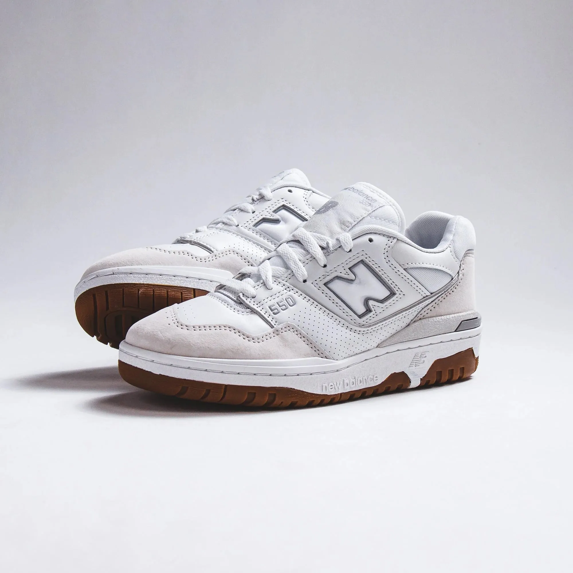 550 Sneaker - White Beige sold by Plenty product image thumbnail 4