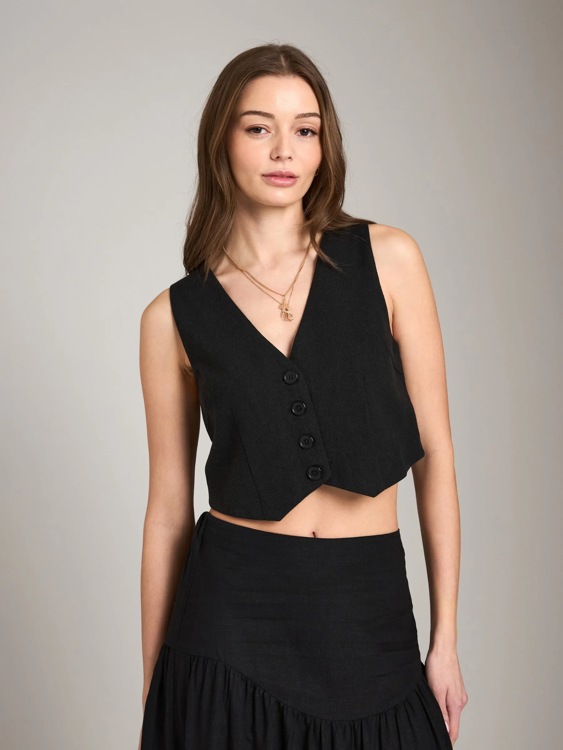 Linen Blend Cass Crop Vest sold by Plenty product image thumbnail 3