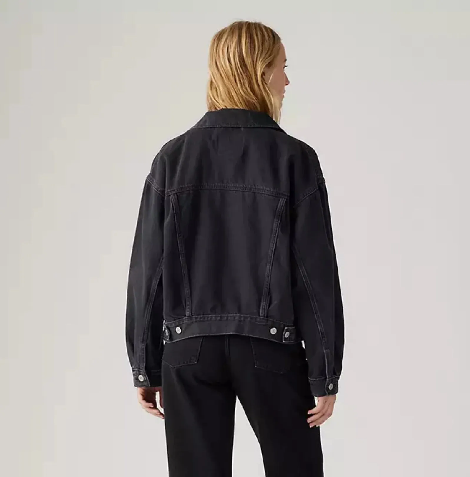 90s Trucker Jacket - Black sold by Plenty product image thumbnail 2