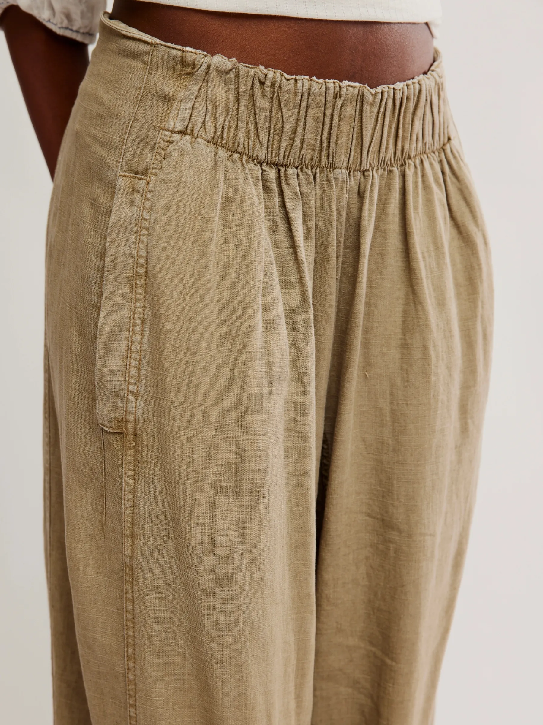 Day's End Linen Pull On Pant sold by Plenty product image thumbnail 3