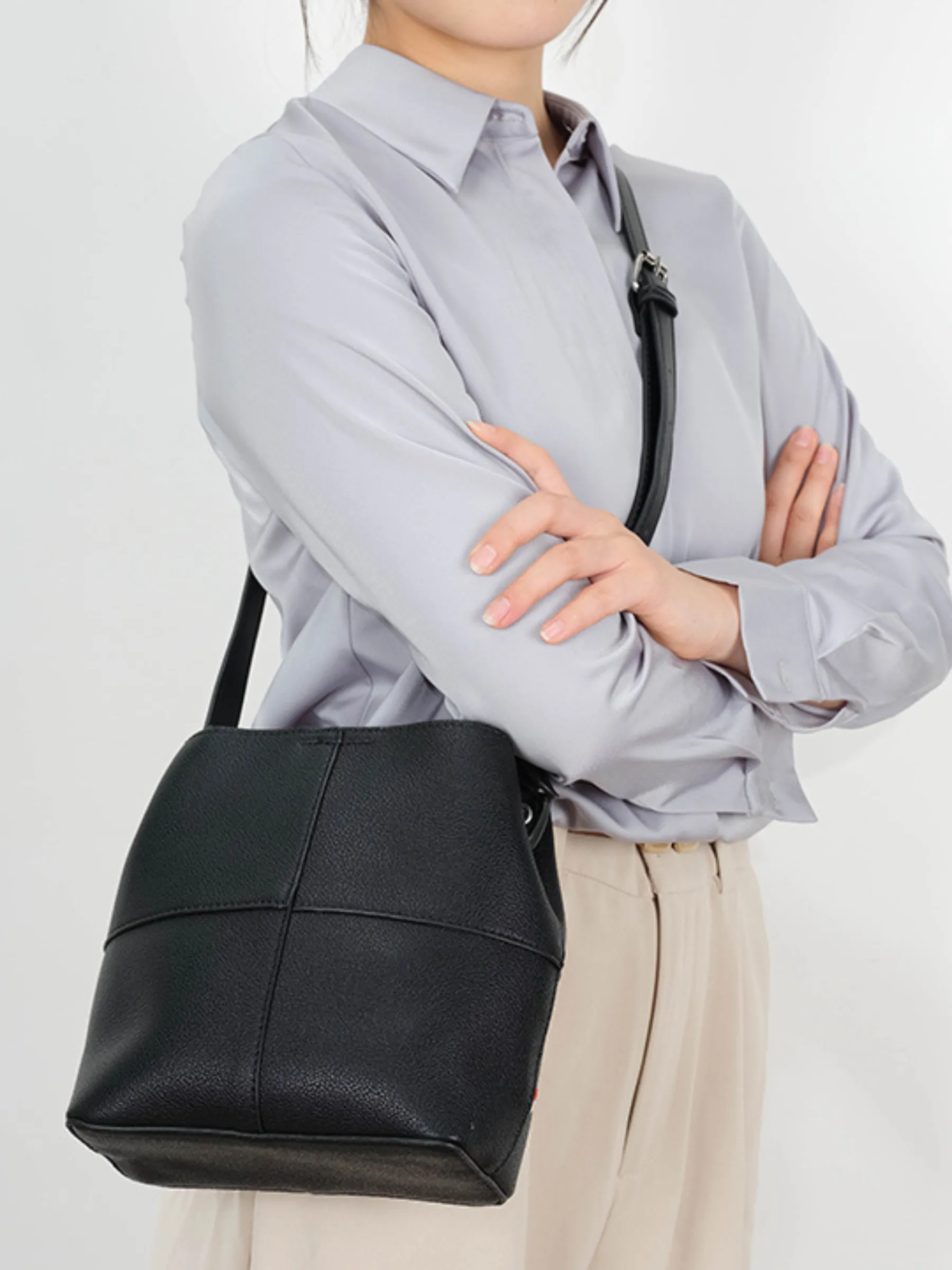 Tyn Crossbody sold by Plenty product image thumbnail 4