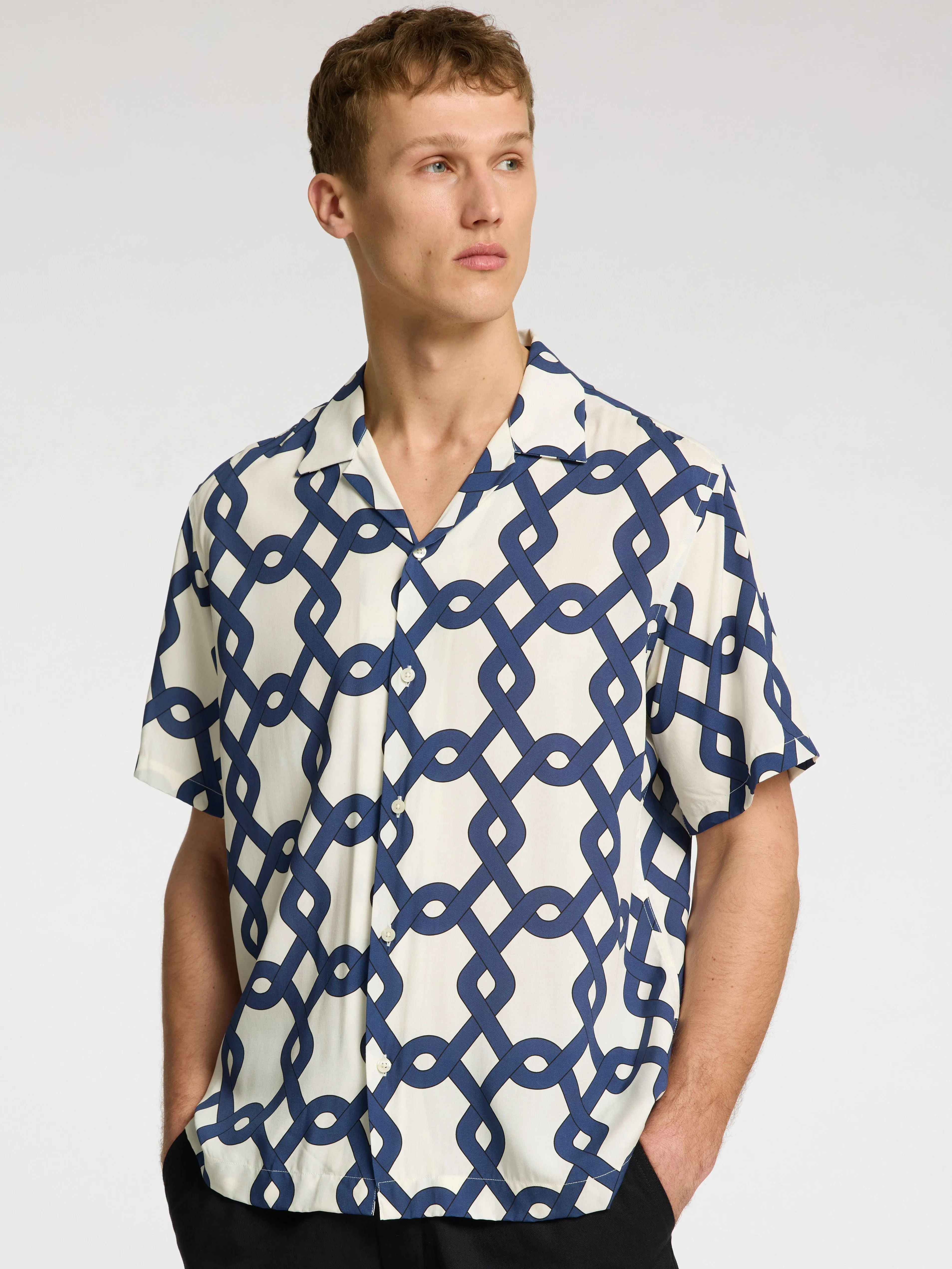 Vero Short Sleeve Shirt sold by Plenty product image thumbnail 4