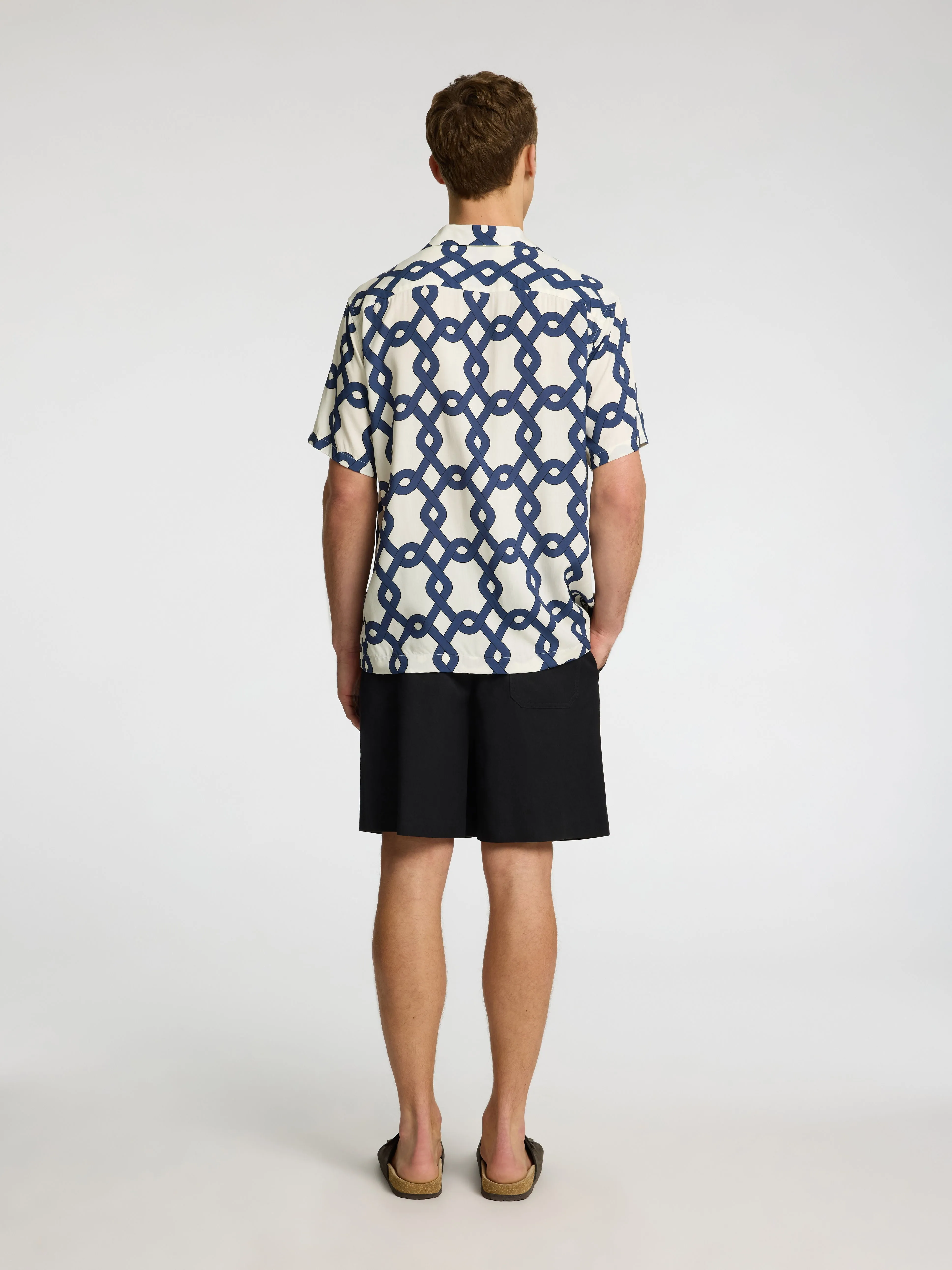 Vero Short Sleeve Shirt sold by Plenty product image thumbnail 3