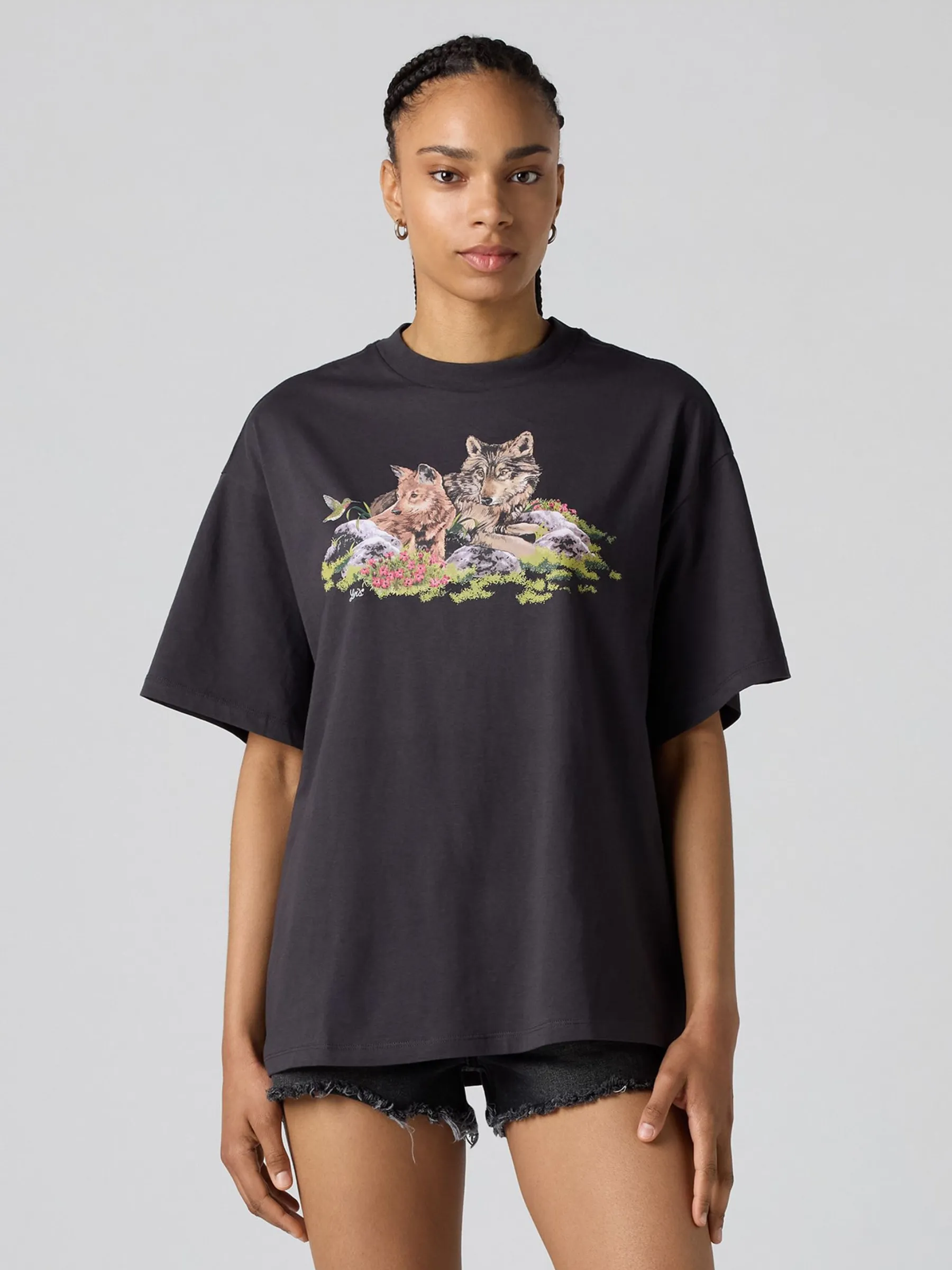 Short Stack Wolves Tee sold by Plenty product image thumbnail 2