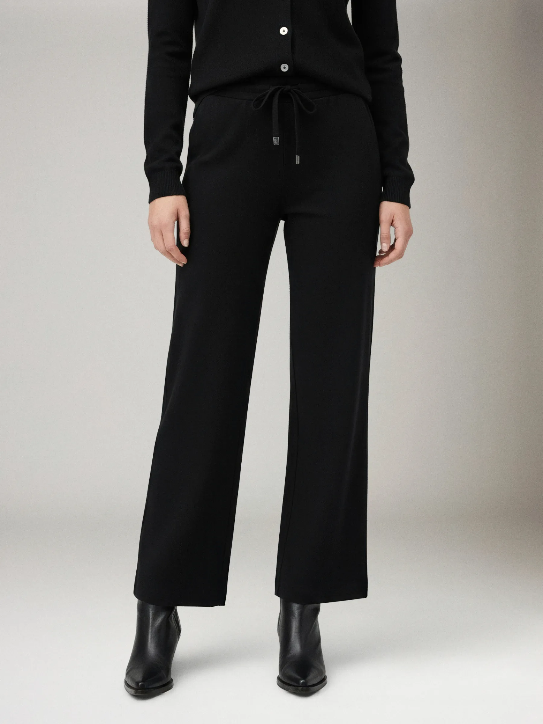 Prida Pull On Straight Leg Pants sold by Plenty product image thumbnail 2
