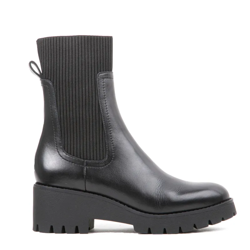 Delta Boot sold by Plenty