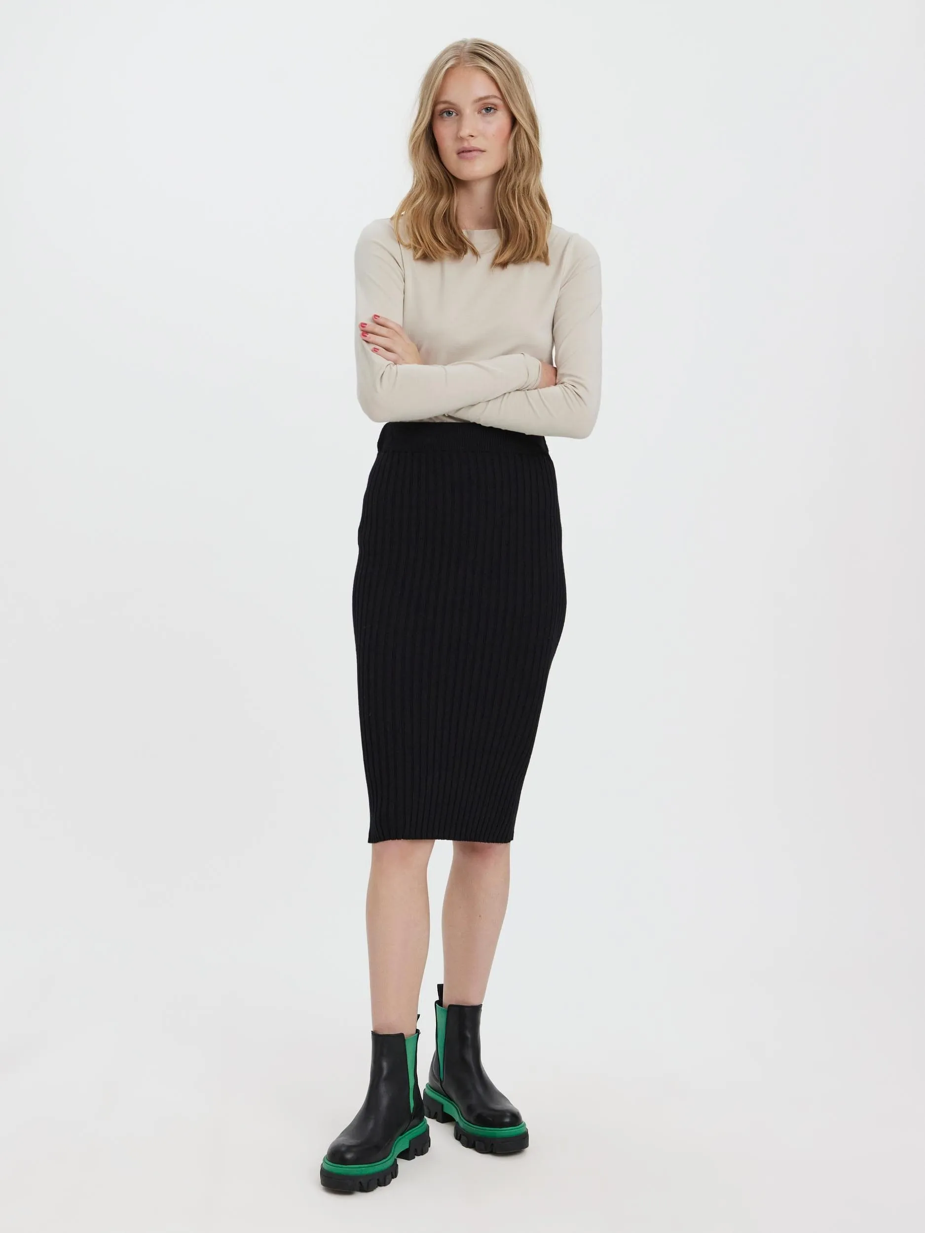 Kiki Skirt sold by Plenty