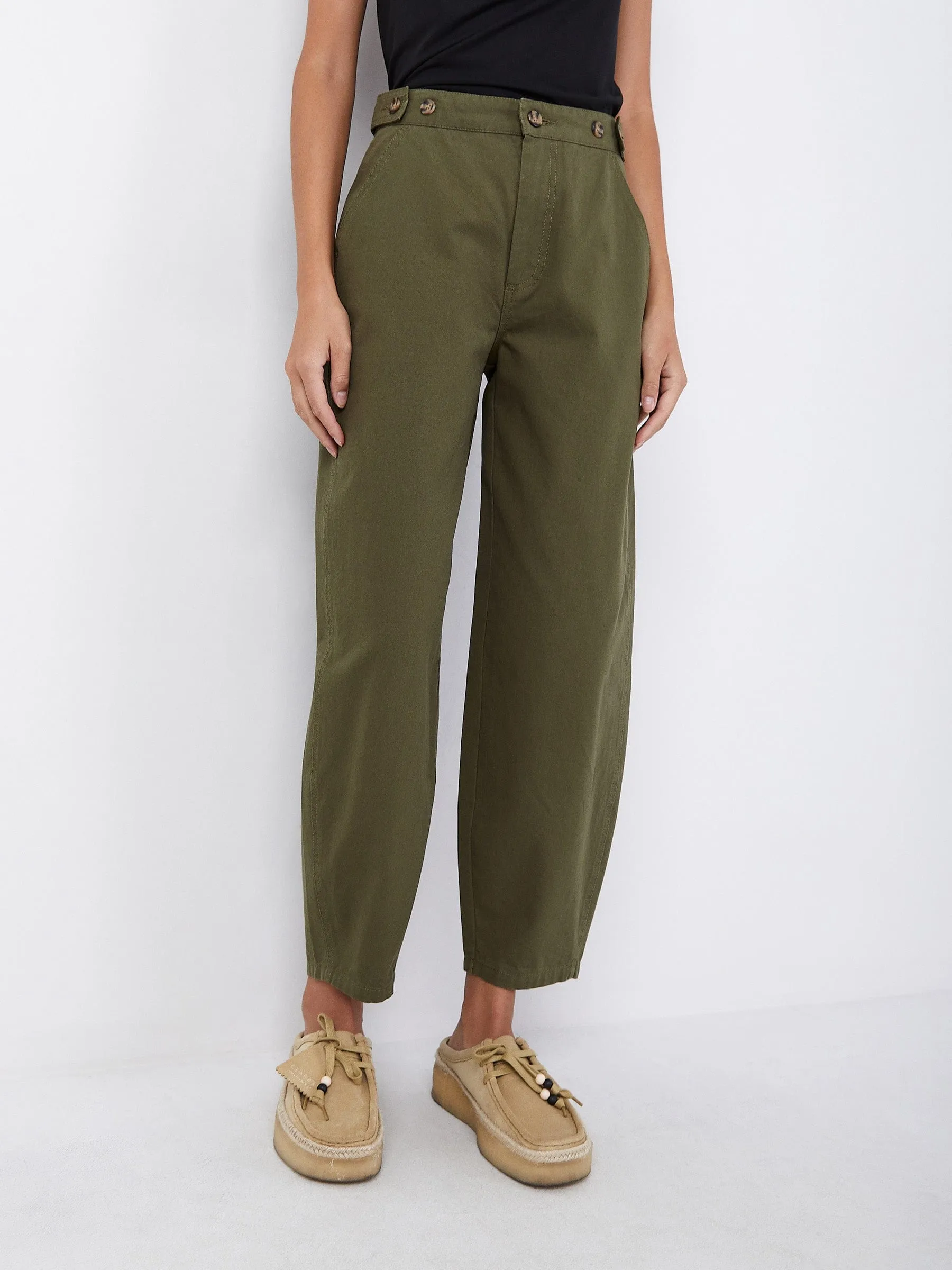 Cody Barrel Pants sold by Plenty product image thumbnail 2