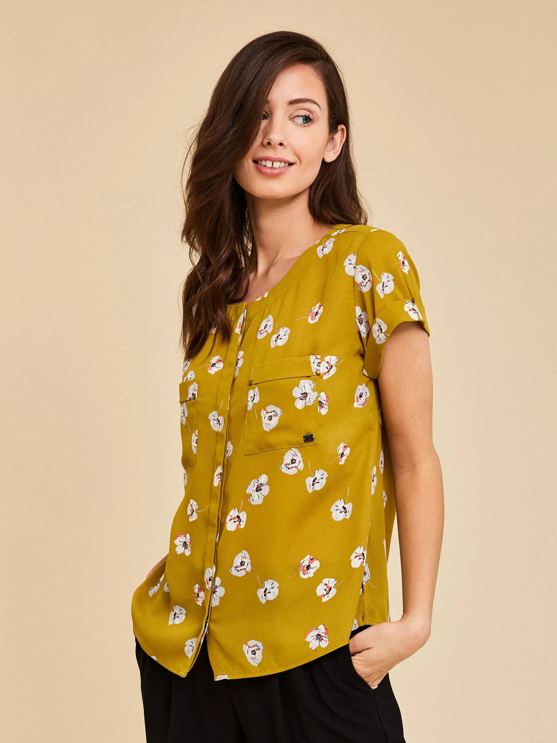 Tolstoy Shell sold by Plenty product image thumbnail 3