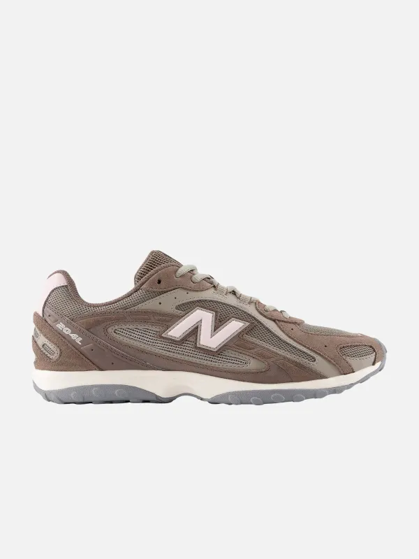 204L Sneaker made by New Balance