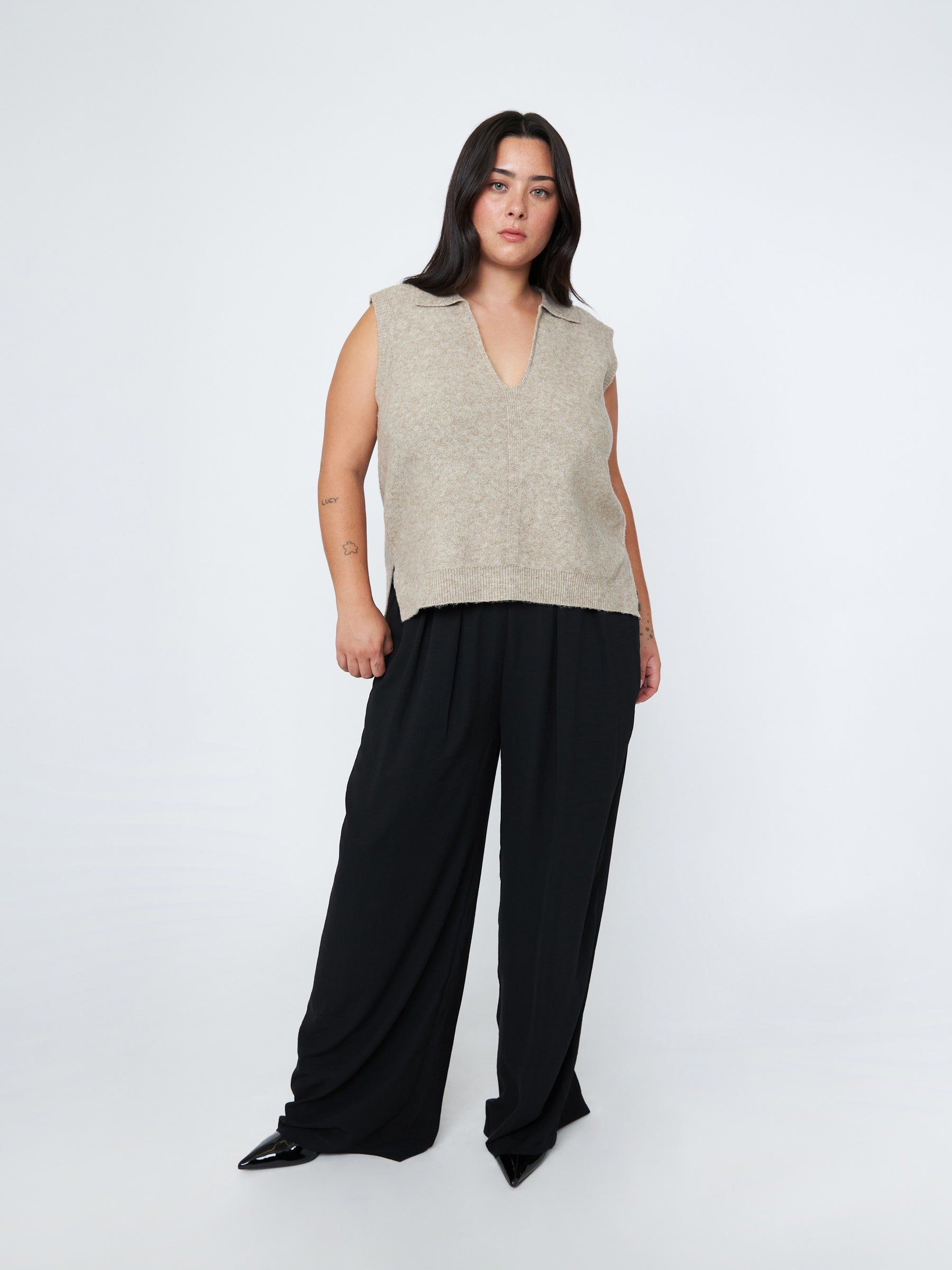 Avril Wide Leg Pants sold by Plenty product image thumbnail 4