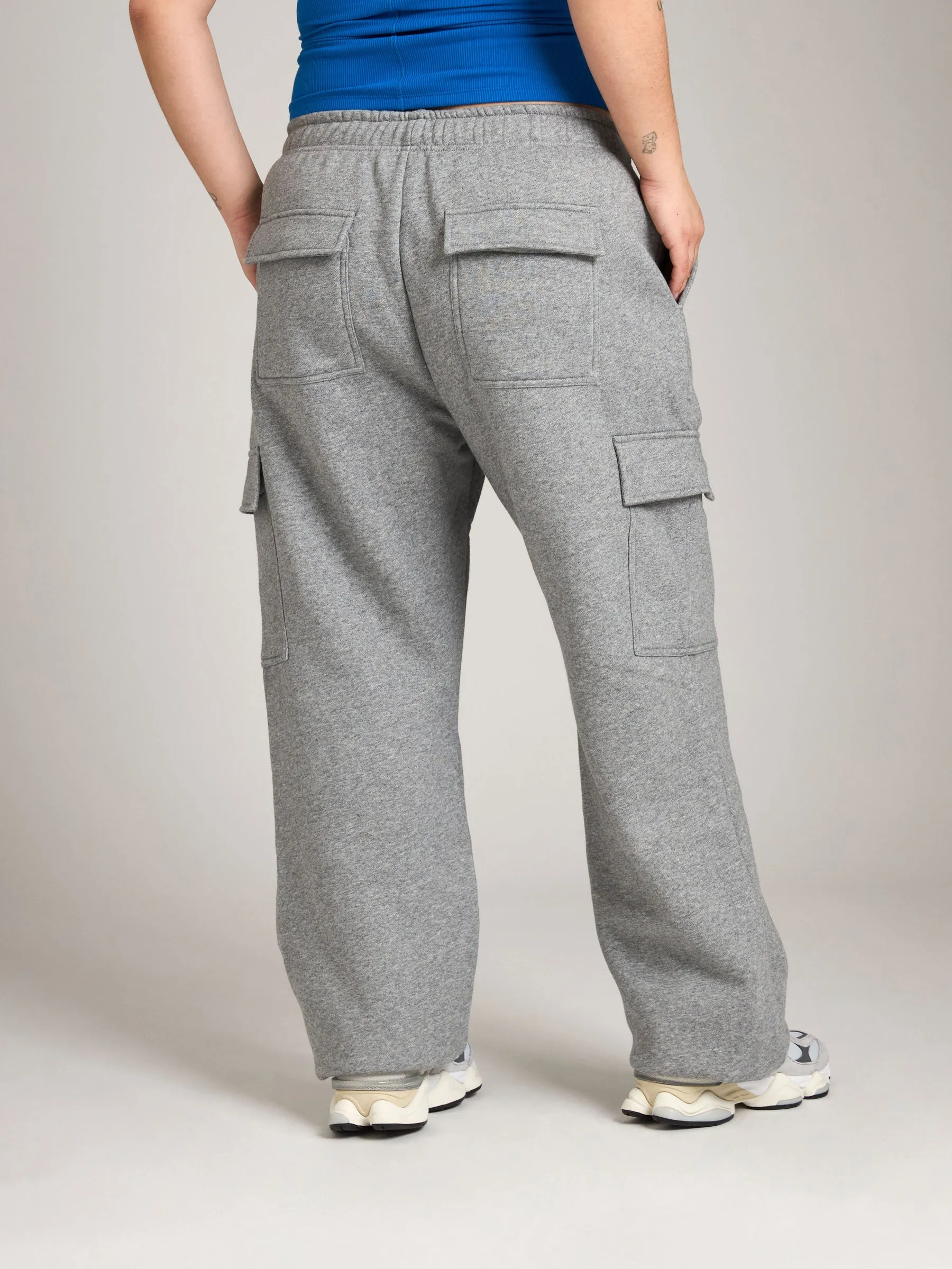 Everyday Kinsley Cargo Sweatpants sold by Plenty product image thumbnail 4