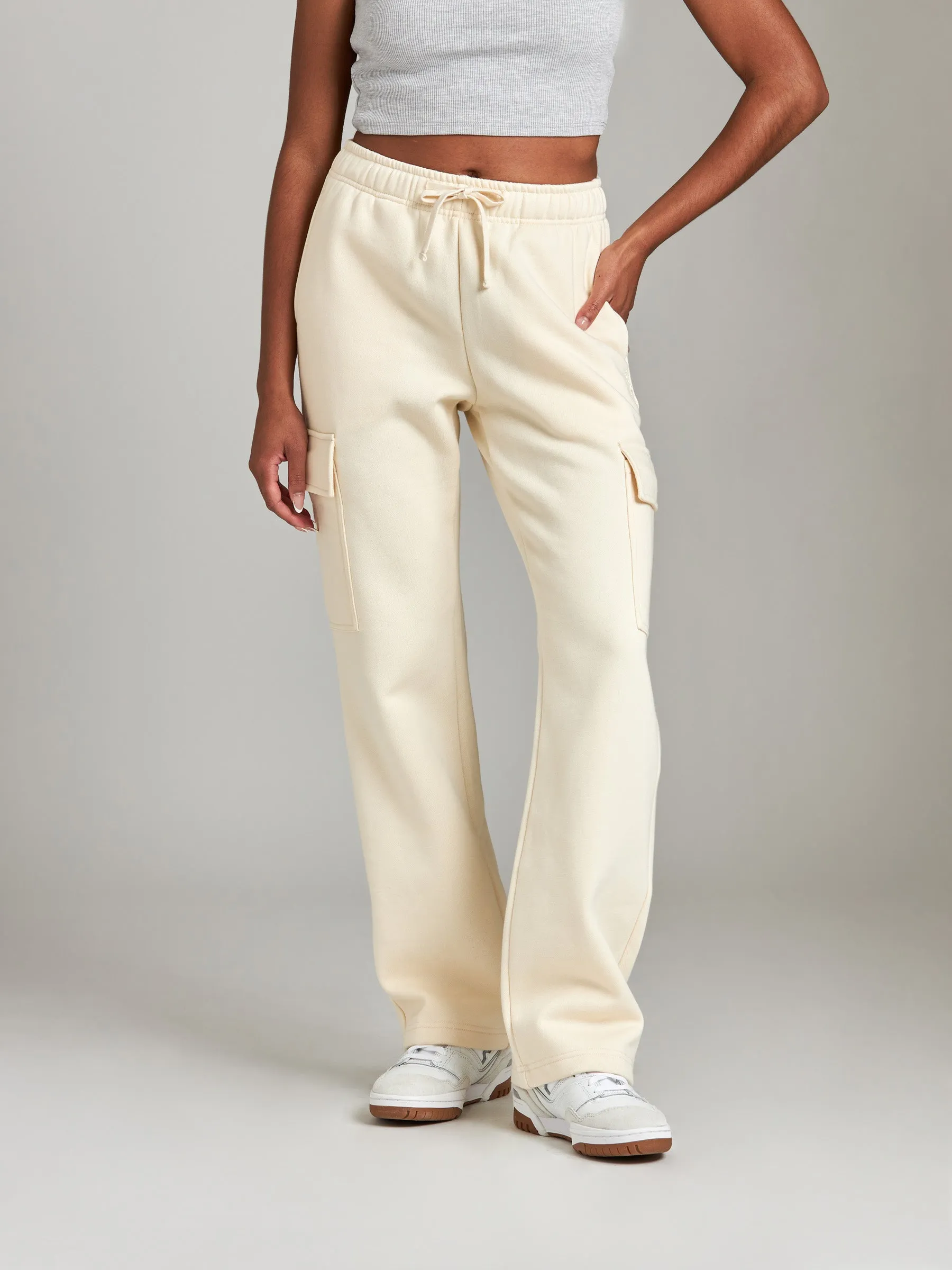 Everyday Kinsley Cargo Sweatpants sold by Plenty product image thumbnail 2