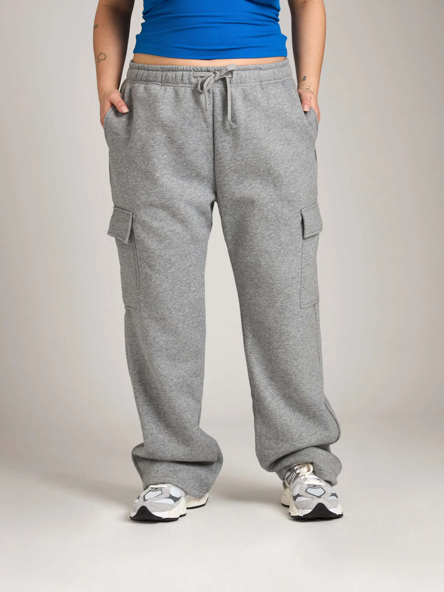 Everyday Kinsley Cargo Sweatpants sold by Plenty product image thumbnail 3