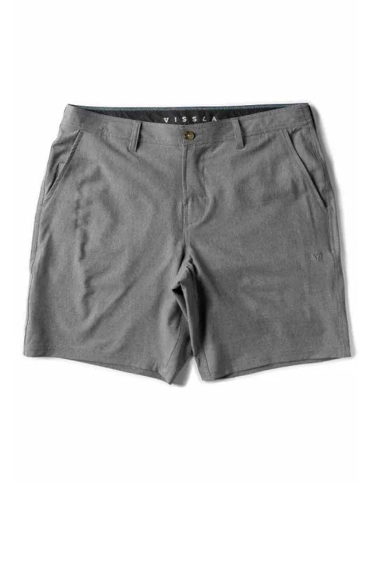 Canyons 25 Hybrid Short sold by Below the Belt