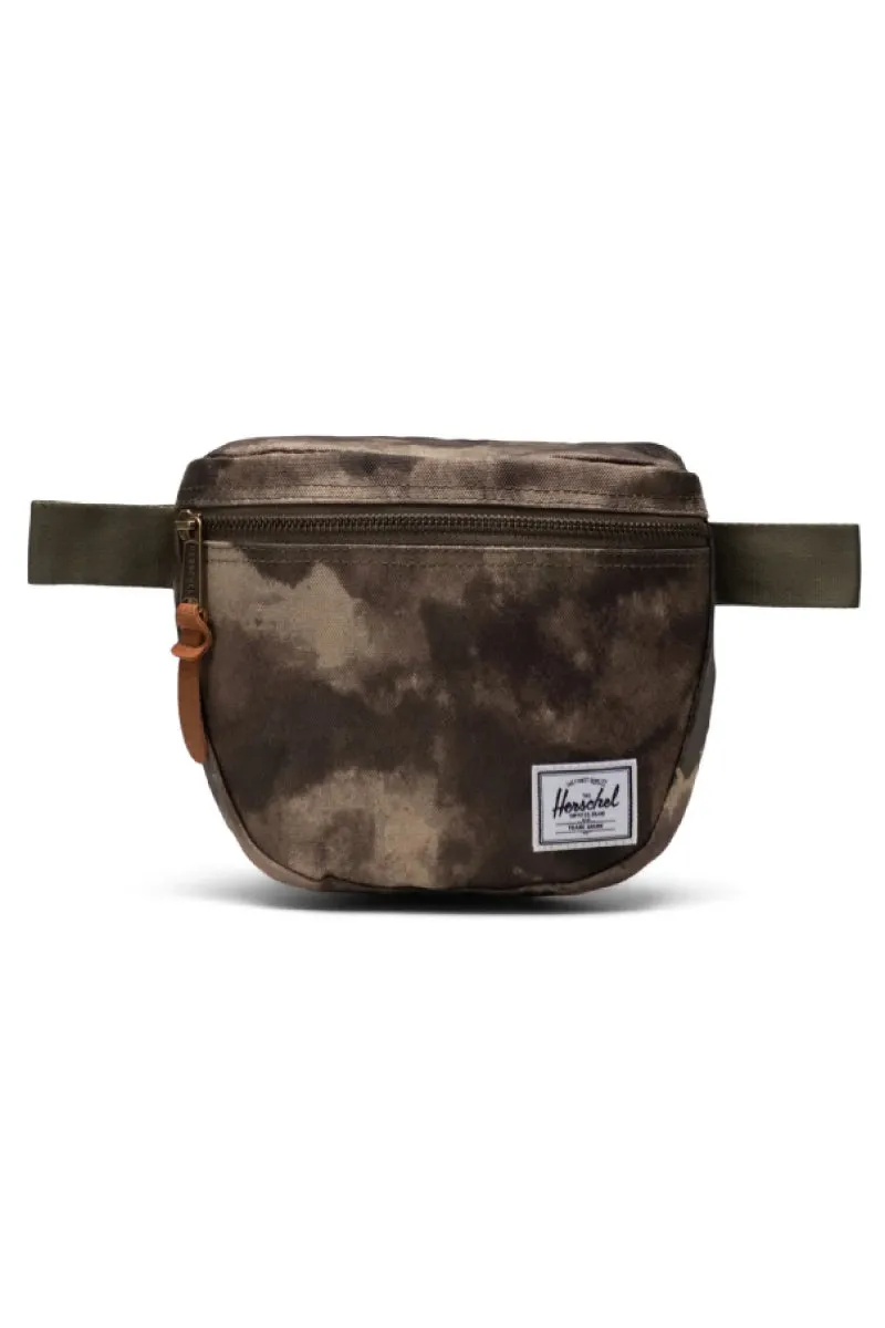 Settlement Hip Pack - 2L sold by Below the Belt