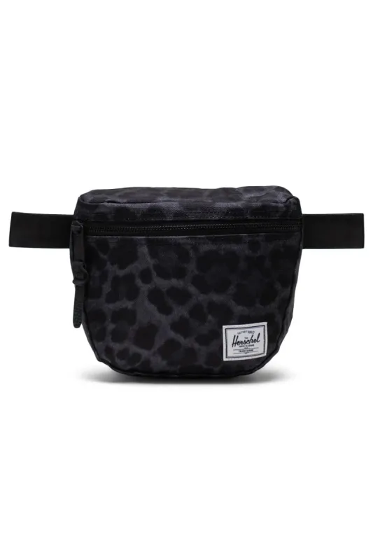 Settlement Hip Pack - 2L sold by Below the Belt