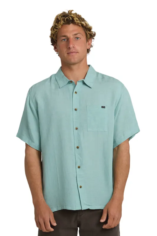 Victoria Short Sleeve Shirt made by Billabong