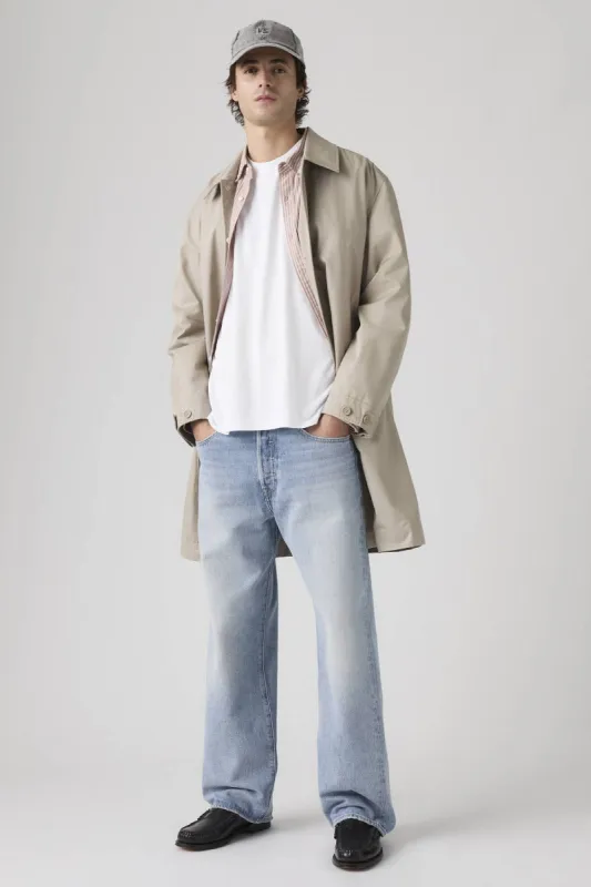 501 Loose Jeans made by Levi's