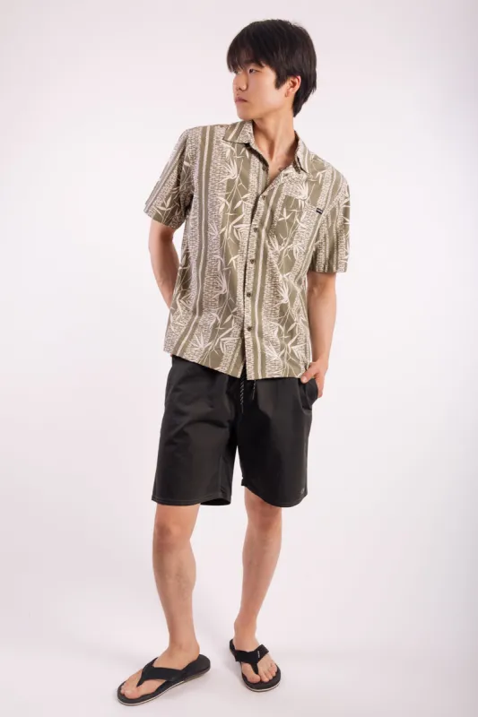 Aero Short Sleeve Shirt made by Hurley