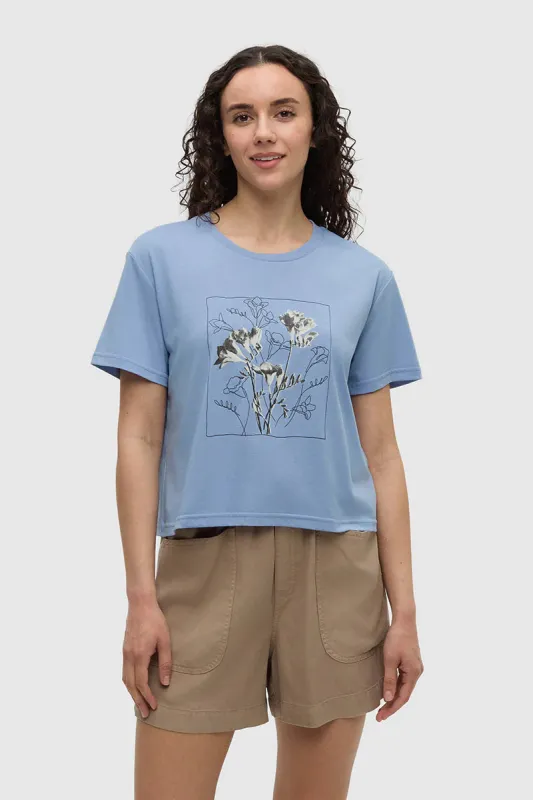 Flora Crop Tee made by tentree
