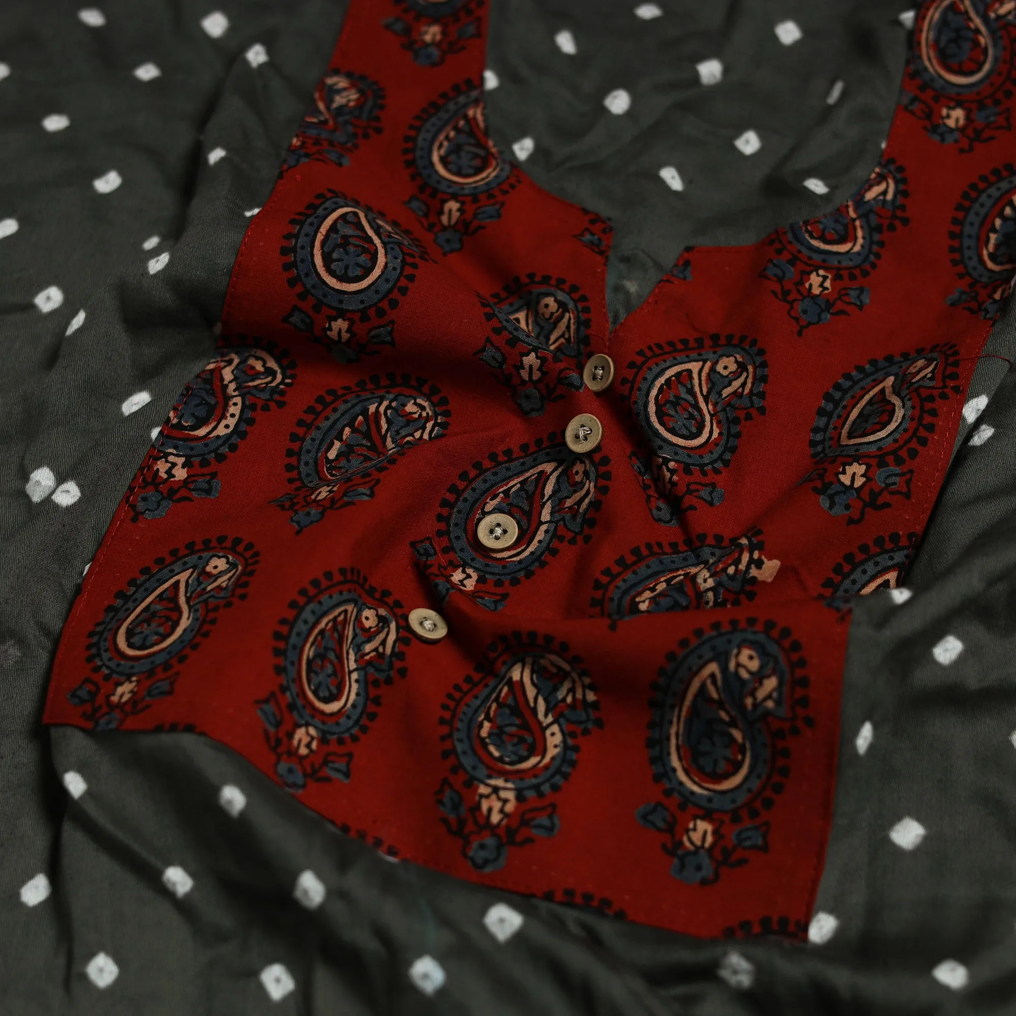 Grey - Bandhani Patchwork Cotton Unstitched Kurta Material (3m) 31 sold by Itokri product image thumbnail 4