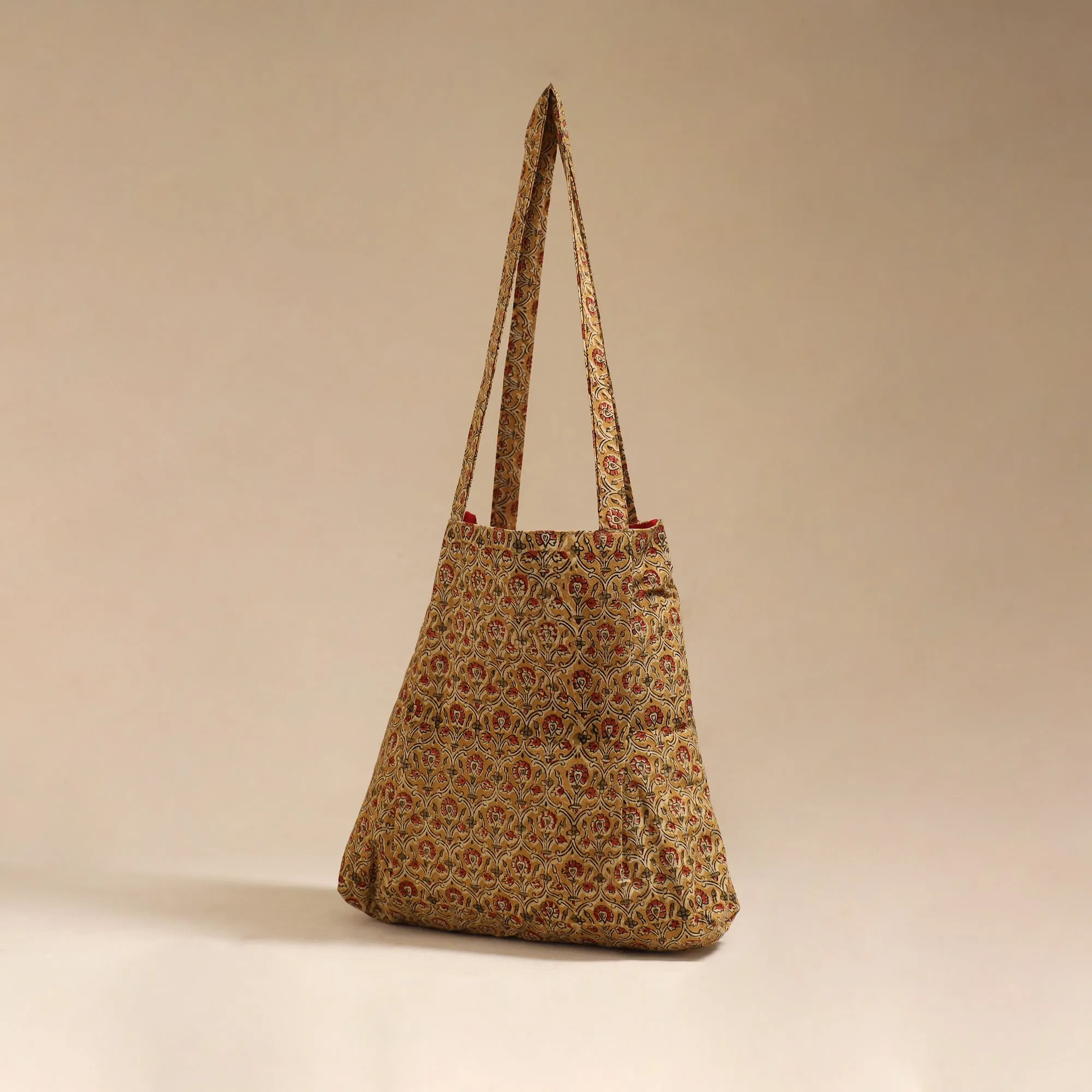 Handcrafted Fabric Jhola Bag 76 sold by Itokri product image thumbnail 2