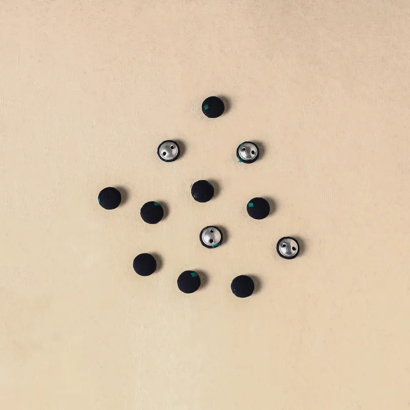 Black - 1.5cm Handmade Fabric Small Button (Set of 12) 08 sold by Itokri