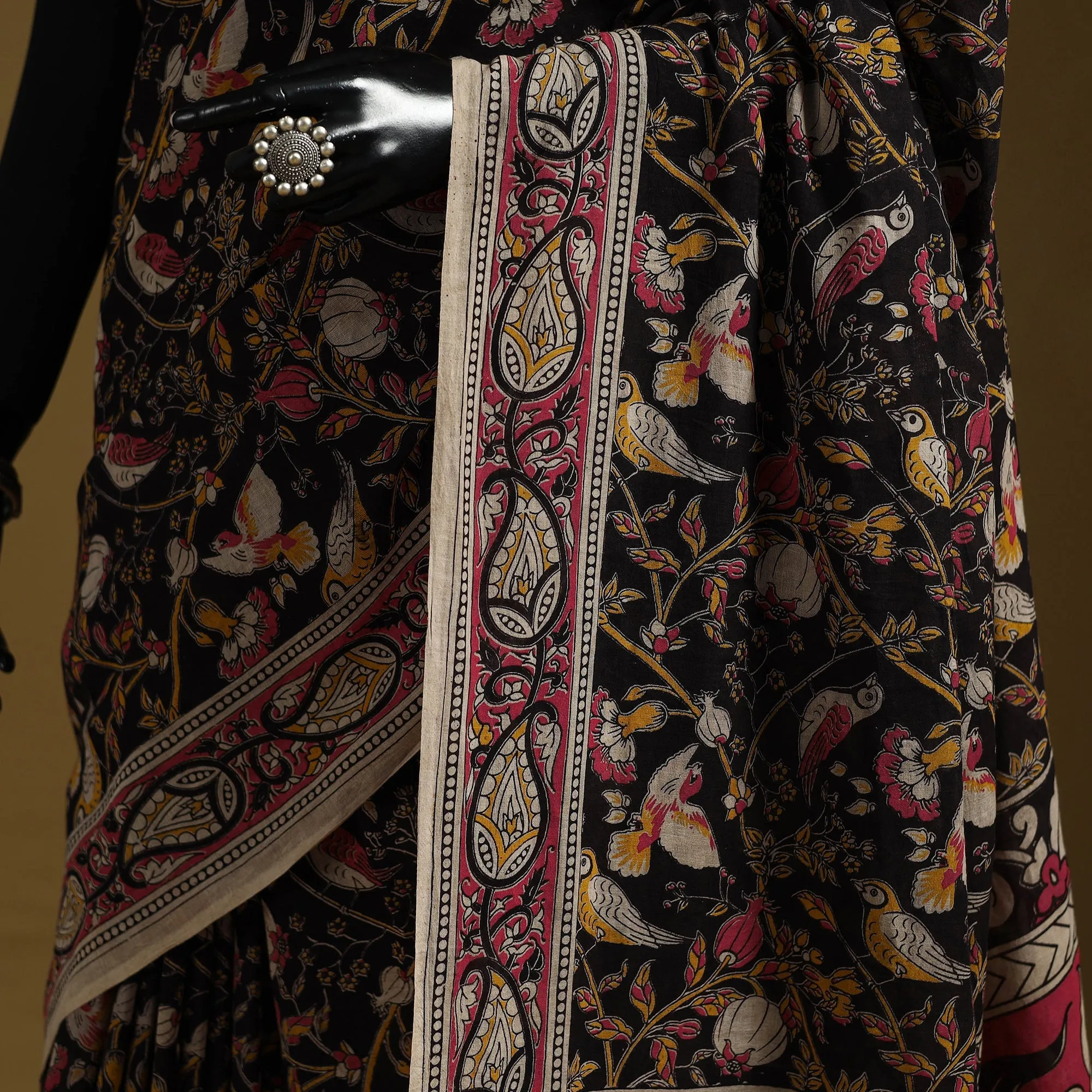 Black - Printed Cotton Kalamkari Saree 01 sold by Itokri product image thumbnail 3