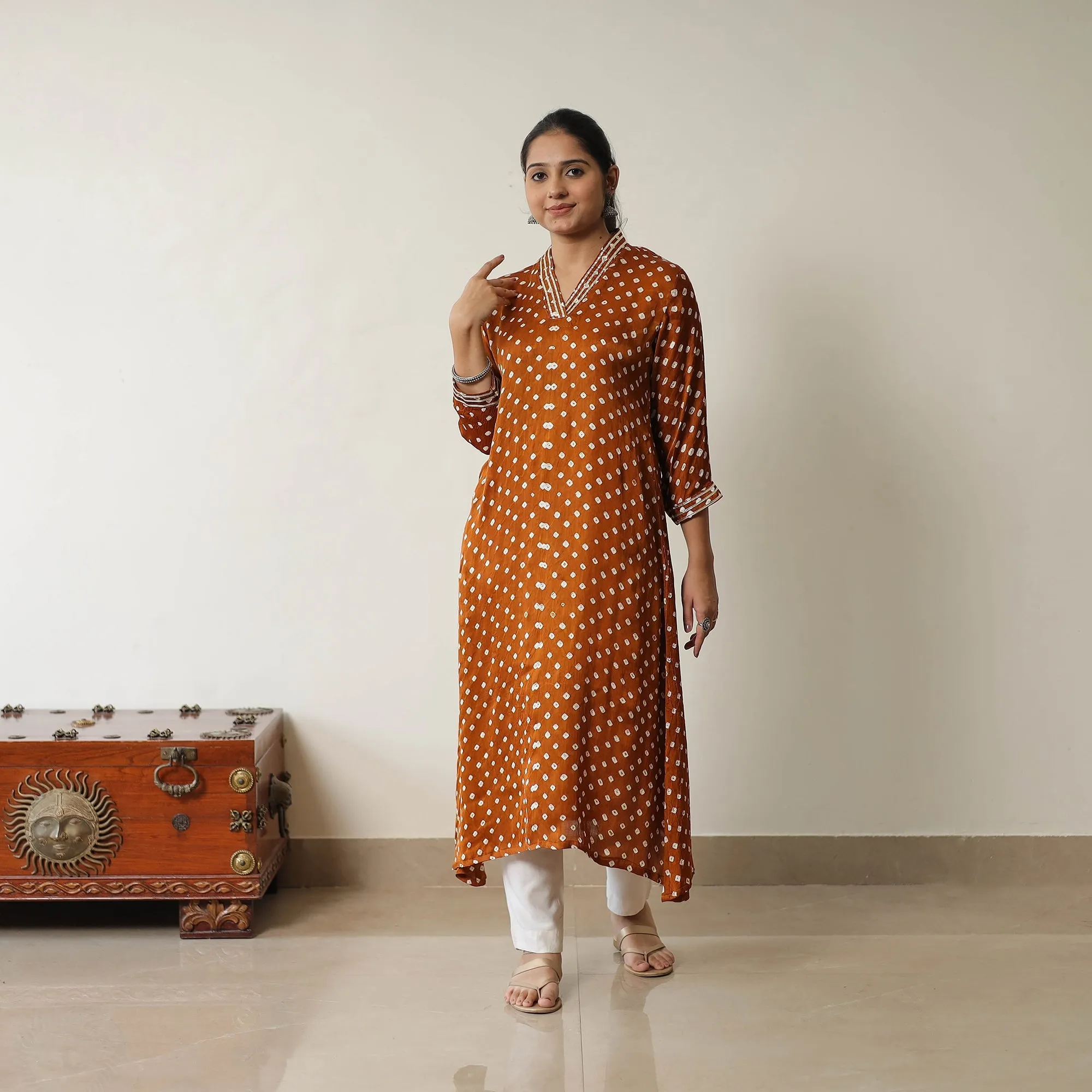 Orange - Tie & dye Modal Silk A-Line Bandhani Kurta 12 sold by Itokri product image thumbnail 4