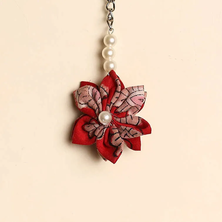 Red - Beaded Fabart Flower Keychain 20 sold by Itokri product image thumbnail 2