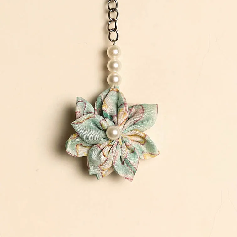 Beaded Fabart Flower Keychain 13 sold by Itokri product image thumbnail 2