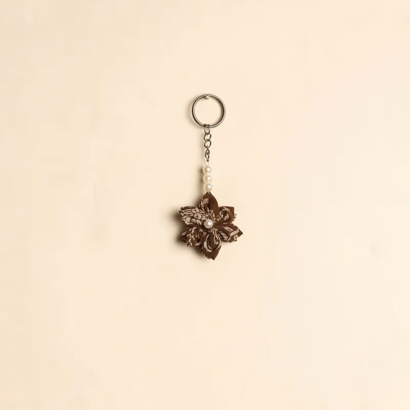 Beaded Fabart Flower Keychain 10 sold by Itokri