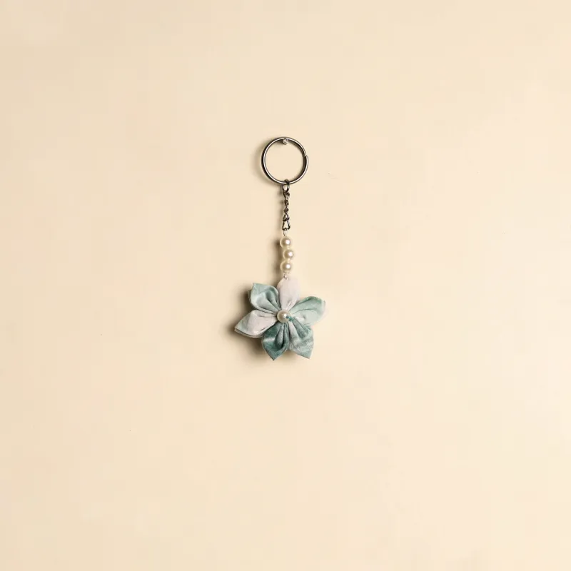 Beaded Fabart Flower Keychain 09 sold by Itokri