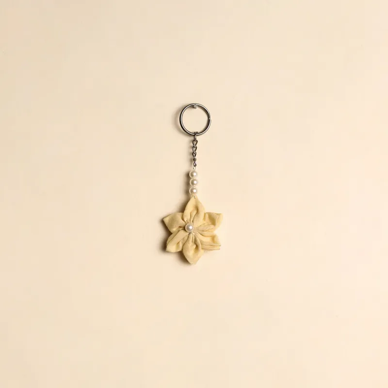 Beaded Fabart Flower Keychain 03 sold by Itokri
