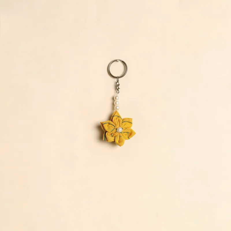 Beaded Fabart Flower Keychain 02 sold by Itokri