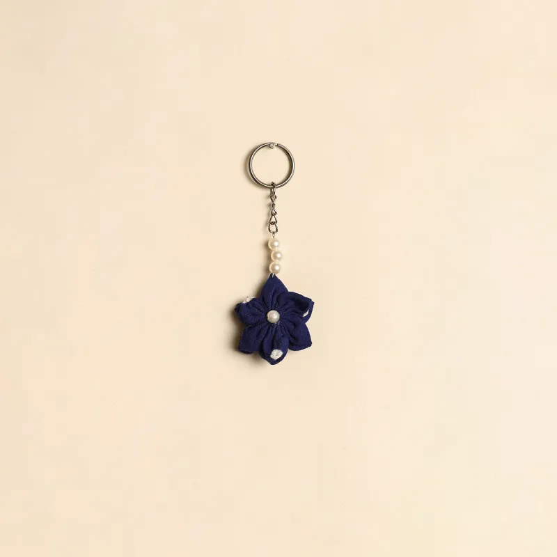 Beaded Fabart Flower Keychain 01 sold by Itokri
