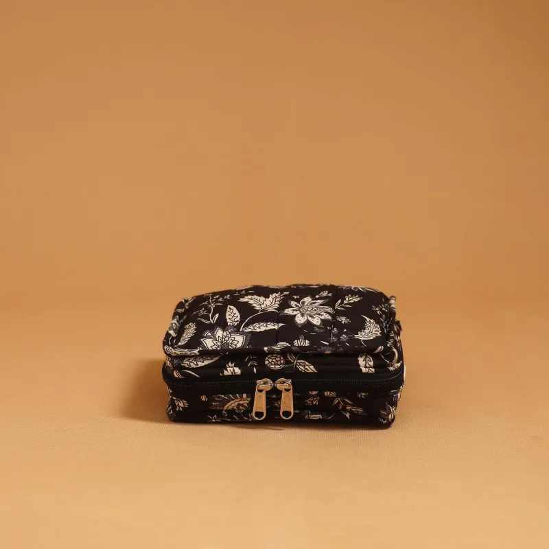 Handmade 4 Pockets Quilted Jewellery Bag 43 sold by Itokri