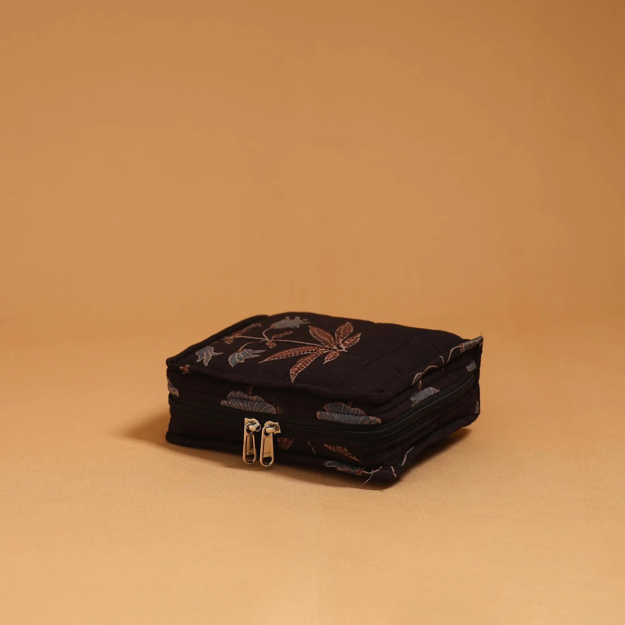 Black - Handmade 4 Pockets Quilted Jewellery Bag 34 sold by Itokri product image thumbnail 2